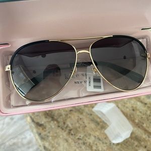 New Kate spade ♠️ sunglasses black